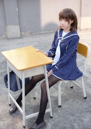 色偷偷人人澡人人添_BD日韩电影在线