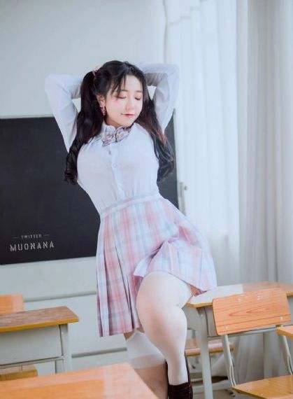 客厅亲女禁伦h_高清韩国电影在线观看