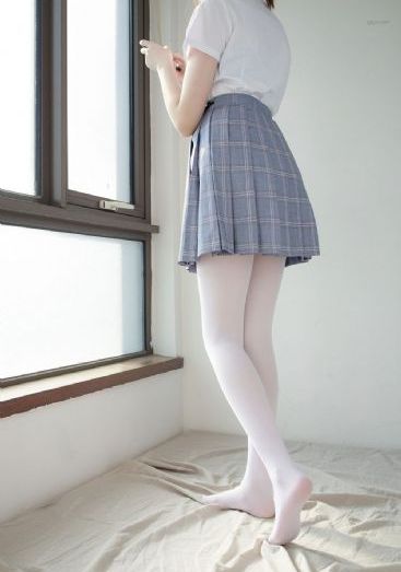 日韩1卡2卡乱码_BD英语高清完整版播放