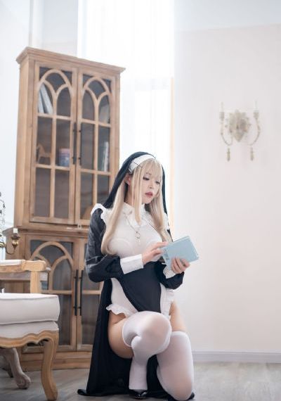 AV色老板免费精品凹凸_1080P免费高清观看