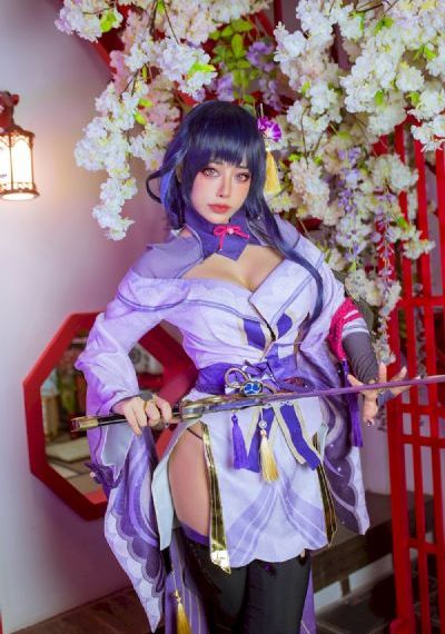 日韩美女免费_1080免费在线播放